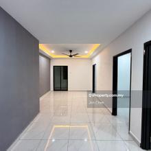 Pulai Utama Shoplot Apartment For Sales