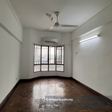 Newly painted house, Ready move in, Prima setapak