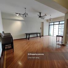 Villa Putera Condo for Rent