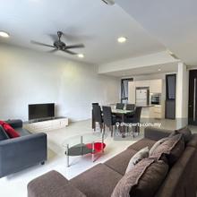 Fully furnished / Ready unit / 2 parking bays