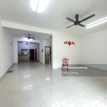 Taman Tasik Indah, 2.5 Storey, Well Kept, Gated and Guarded