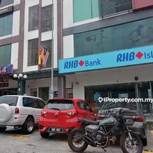 Facing Main Road Unit
