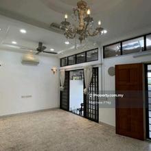 Jalan Delima - 2 Stories Terrace - 2000' - Partly Renovated -Greenlane