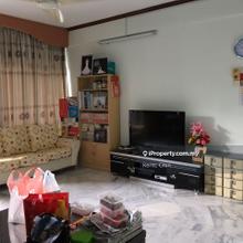 Walking distance to LRT, Near TAR College (tenanted)