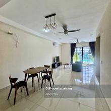 Fully Furnished Monet Townhouse Upper Unit for Rent!, W/ Clubhouse