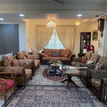 Well maintained triple storey bungalow unit at presint 16, putrajaya.
