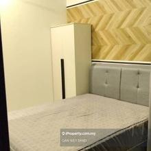 Rm1099 Fully Furnished Balcony Room Include Carpark & Utility For Rent