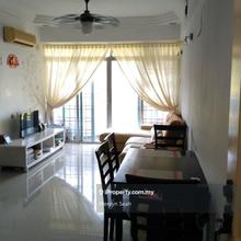 U-Garden 850 Sqft Middle Floor Renovated Unit 1 Car Park Worth Deal