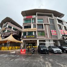 Hedgeford 10 Residences Shop For Rent, Road Frontage, Wangsa Maju.