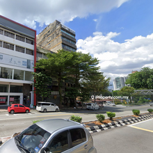 Ground and Mezanine Floor Retail Space. Suitable for showroom etc