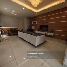 The Canal Garden South, Horizon Hills @ Three Storey Cluster House