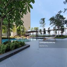 Emporis Kota Damansara next to Emhub near Segi University 30% cashback
