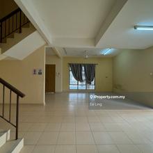 Double storey semi d puchong taman kipark for sale,master room extend 