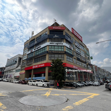 3 Storey Shop for Sale (limited unit)