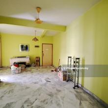 Goodyear Court 6 - 3rd Floor Corner Lot for Sale