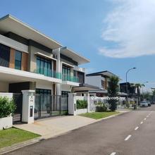 Double Storey Semi D House For Sale @ Taman Nusa Duta 3
