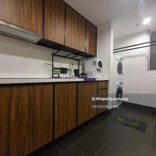Una Residence Unit for Sale 