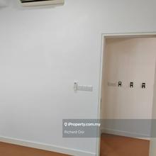 Duplex Unit 1029sqft The Hub ss2 residences