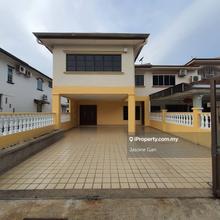2 Storey Endlot Freehold Facing Main Field Partial Furnishing For Sale