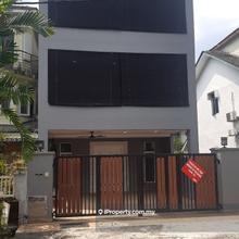 Terrace house for Sale