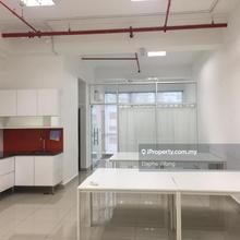 Oasis Corporate Park Office Space Freehold Good Condition 
