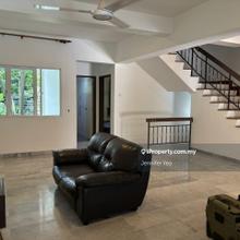 3 storey house @ Taman Pantai Prima, Bangsar South for rent.
