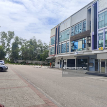 Eco Cascadia Adjoining 2 units 3 storey shop for sale