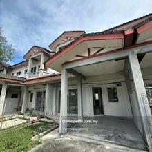 Price drop basic unit double storey 4 rooms 3 bathrooms 