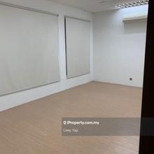 Fully Renovated Office Unit For Rent Bandar Puteri Klang