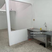 Single storey terrace  Batu Maung behind ocbc bank