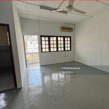 Double story @ Taman Putra Indah Serdang For Sale