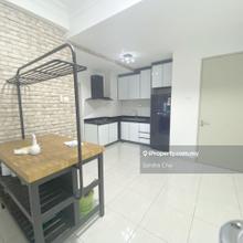 Below Market Corner house, Semi reno and clean worth buy, call sandra