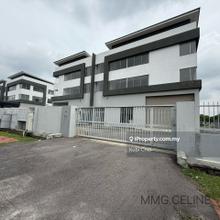 Taman Perindustrian Putra 2.5 Storey Semi D Factory with Ccc Best Buy