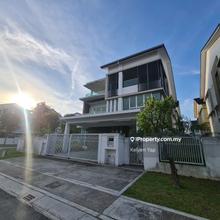 Ambang botanic 2 klang , 3 storey bungalow corner