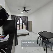 Sky Trees Apartment @ Bukit Indah Studio Dual keys for rent