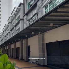3 storey shop office for sale