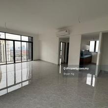 Fully Aircon and Kitchen Cabinet ,Duplex Unit , Newly Condo 