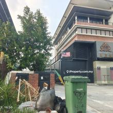 Puchong jaya , IOI Boulevard , Bandar Puteri, The Cube , Le avillion 