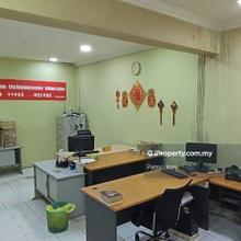 Taman Kepong 3sty Shop lot For Sale