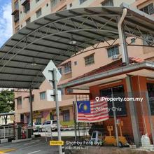 Gated guarded bumi unit KL low cost strata can mark up loan basic unit