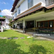 Double storey bungalow comes with private pool