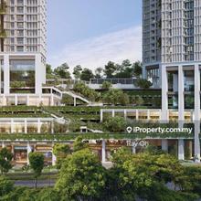 Walking distance to Waterfront, Plaza Akardia & International School