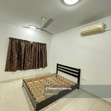 Partly furnished unit for rent at Metropolitan Square