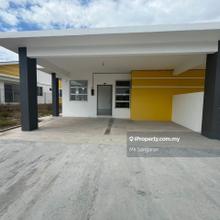 Rumah Berkembar Setingkat ( No 224 ) di Padang Meha