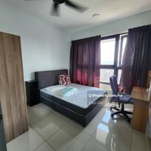 Female unit Middle room for rent