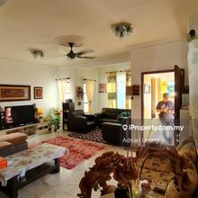 Semi-D house for Sale