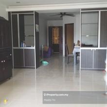 Puchong Taman Kinrara, Koi Legian Condo For Sale 