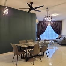 Spacious apartment with tasteful furnishing and breathtaking city view