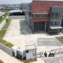 Big Land Size , Facing Main Road