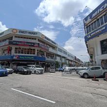 3 Storey Shop at Bandar Baru Sri Petaling Jalan Radin Anum